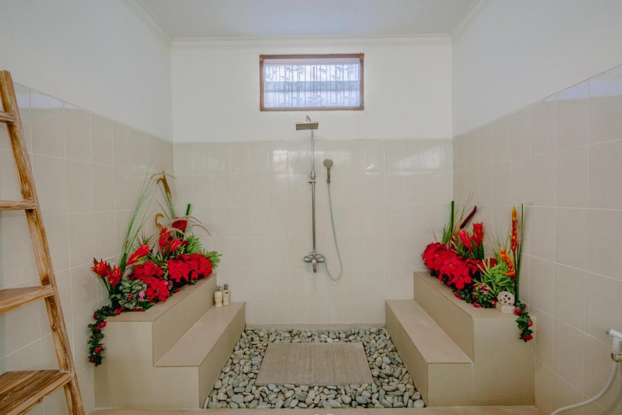 Villa Alleira Seminyak By Best Deals Asia Hospitality מראה חיצוני תמונה