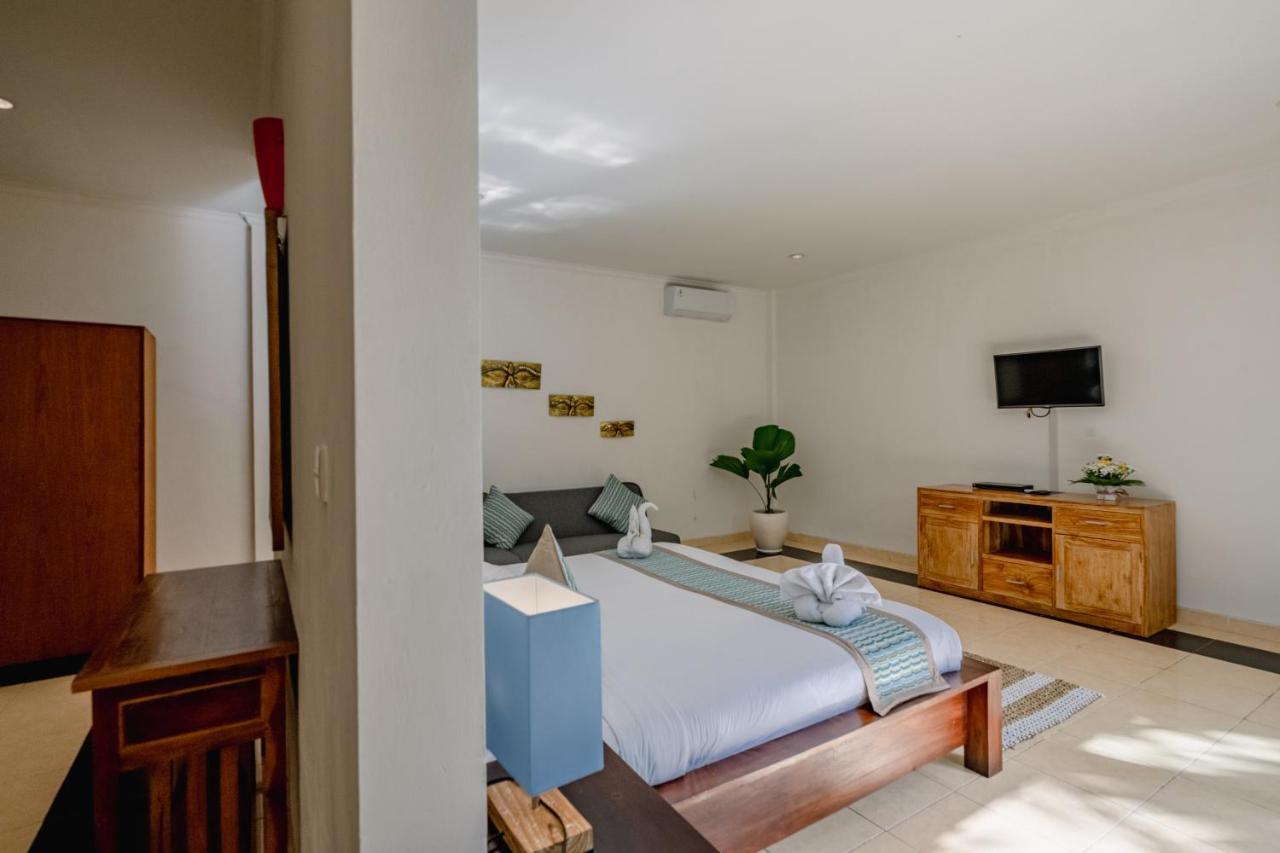 Villa Alleira Seminyak By Best Deals Asia Hospitality מראה חיצוני תמונה