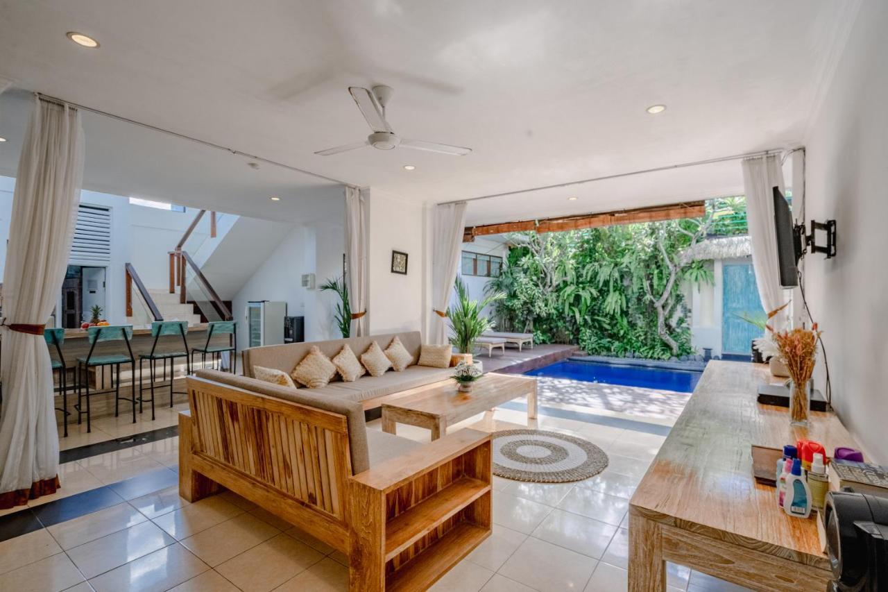 Villa Alleira Seminyak By Best Deals Asia Hospitality מראה חיצוני תמונה